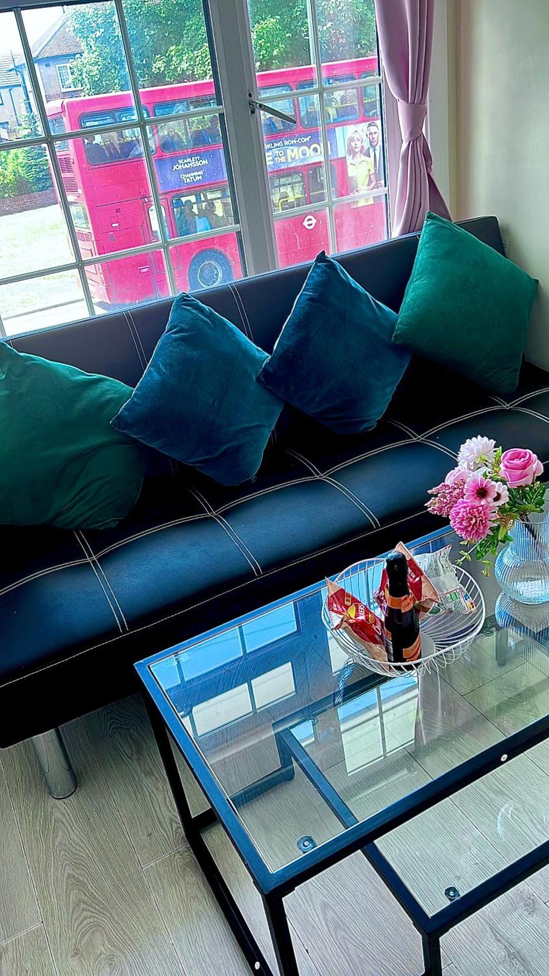 Cosy Private Flat In London, Free Parking On Premise Διαμέρισμα Carshalton Εξωτερικό φωτογραφία