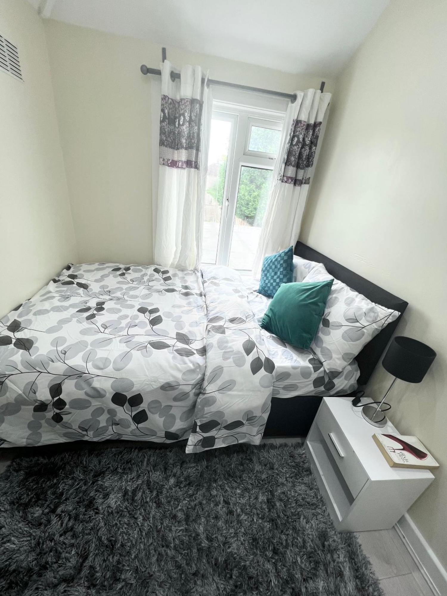 Cosy Private Flat In London, Free Parking On Premise Διαμέρισμα Carshalton Εξωτερικό φωτογραφία